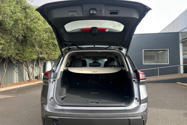 2026 Nissan X-Trail T33 Ti e-POWER SUV Image 25