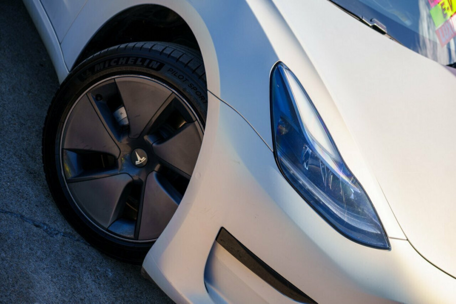 2022 Tesla Model 3  Rear-Wheel Drive Sedan Image 6