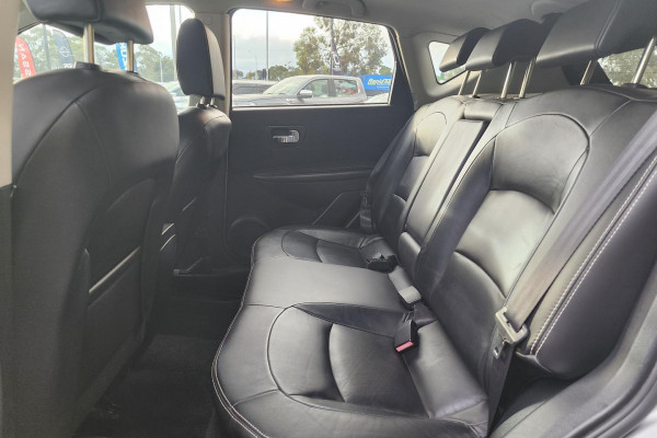 2011 MY10 Nissan DUALIS J10 Series 4 Ti SUV Image 13