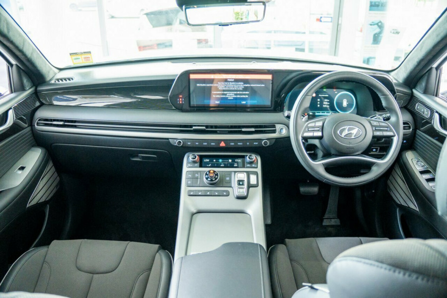 2024 MY25 Hyundai Palisade LX2.V5 Calligraphy Black Ink SUV Image 22