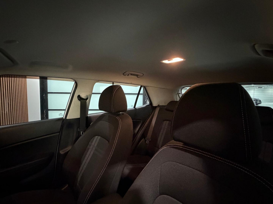 2020 Hyundai Venue QX Active SUV Image 20