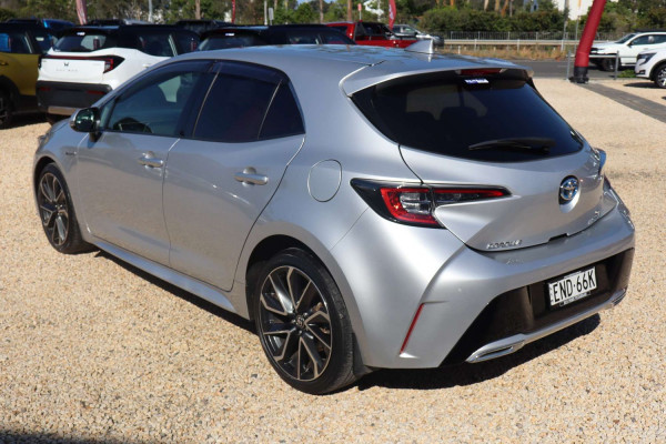 2020 Toyota Corolla ZWE211R ZR Hybrid Hatch Image 5