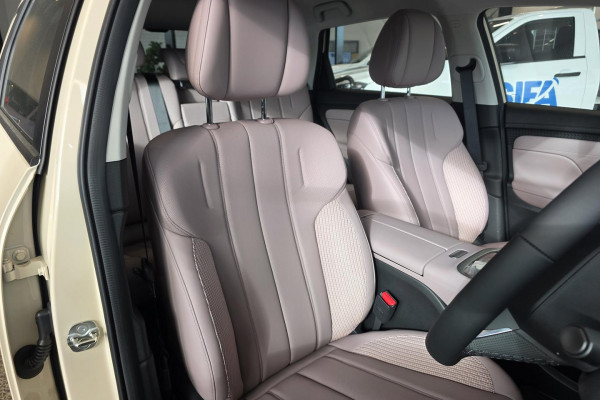 2026 AION UT No Series Premium Hatch Image 11