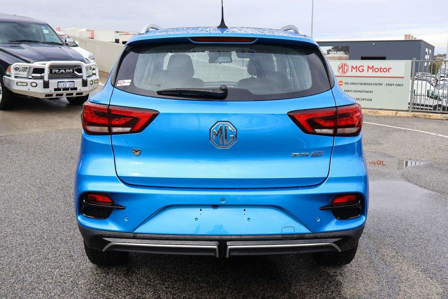 2024 MY23 MG ZS EV AZS1 Essence SUV Image 5