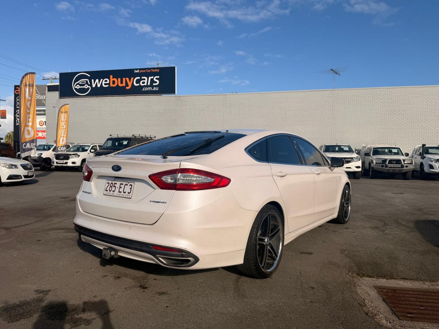 2016 Ford Mondeo MD Trend Hatch Image 6