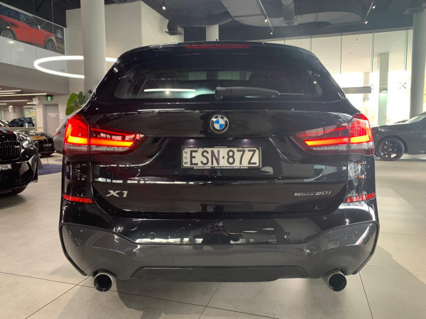 2022 BMW X1 F48 LCI sDrive20i SUV image 5