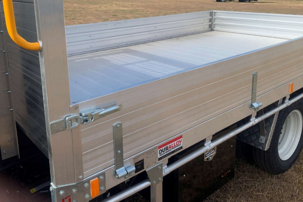 2026 Isuzu  NKR 65/45-150 DT D28 Tray Image 16