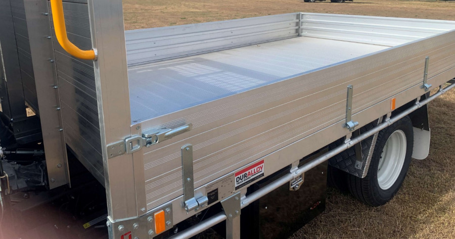 2026 Isuzu  NKR 65/45-150 DT D28 Tray Image 16