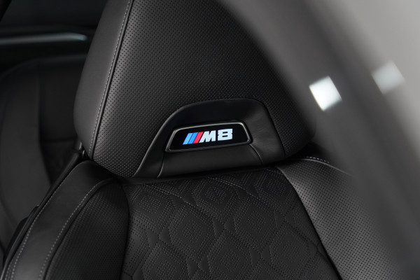 2020 BMW M8 Competition Coupe Image 26