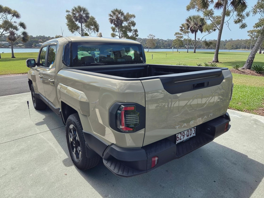 2026 Kia Tasman TK SX+ Ute Image 5