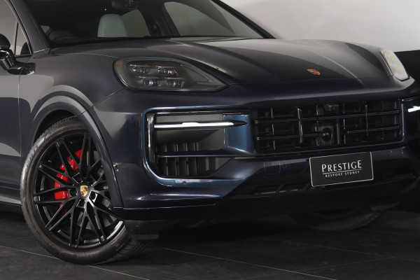 2024 Porsche Cayenne GTS SUV Image 16