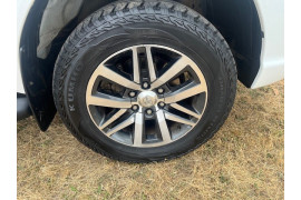 2019 Toyota HiLux  SR5 Ute
