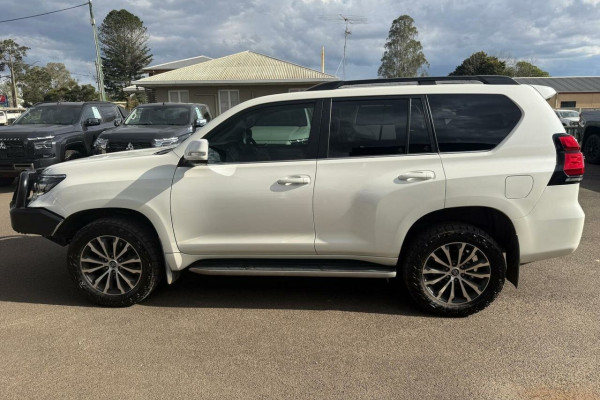 2023 Toyota LandCruiser Prado GDJ150R Kakadu SUV Image 4