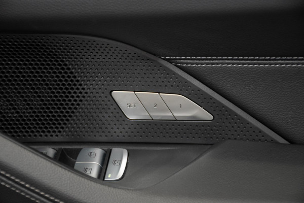 2024 BMW i4 G26 eDrive35 Hatch image 18