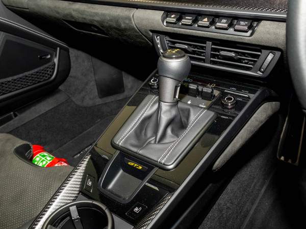 2025 Porsche 911 992 GT3 Coupe image 29