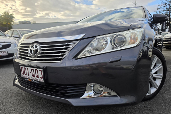 2014 Toyota Aurion GSV50R Presara Sedan Image 2