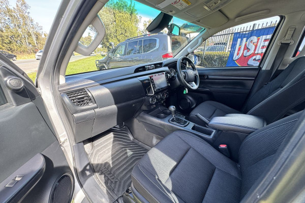 2023 Toyota HiLux GUN126R SR Cab Chassis Image 15