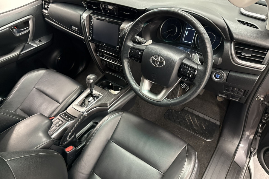 2021 Toyota Fortuner GUN156R Crusade SUV Image 17