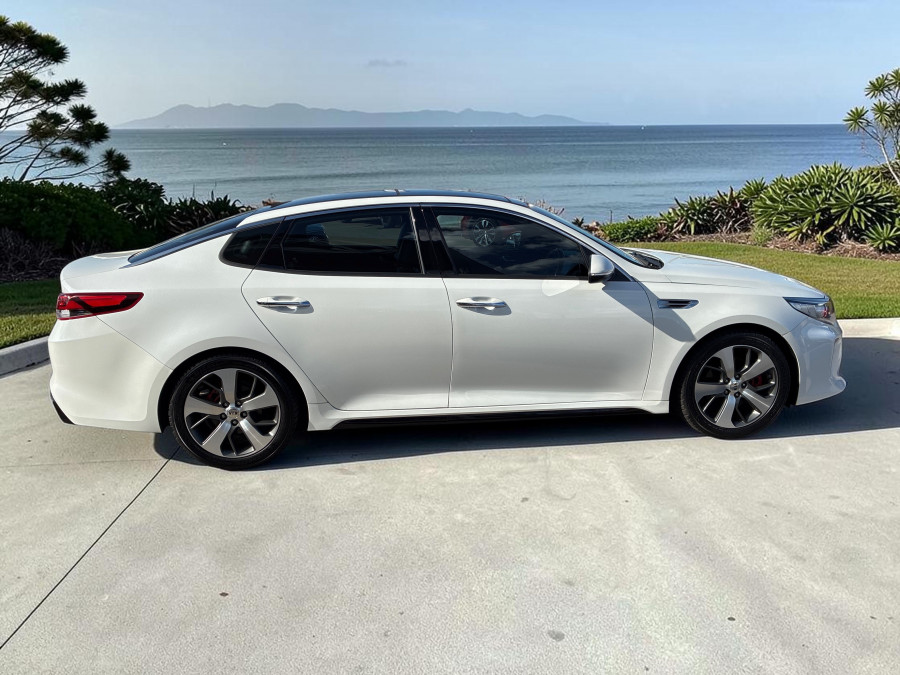 2016 Kia Optima JF GT Sedan Image 2