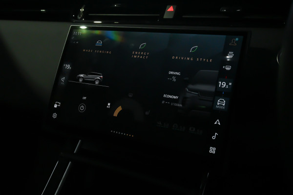 2026 MY5  Land Rover Range Rover Evoque L551 P250 Dynamic SE SUV image 19
