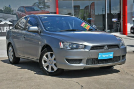 Mitsubishi Lancer ES CJ MY12