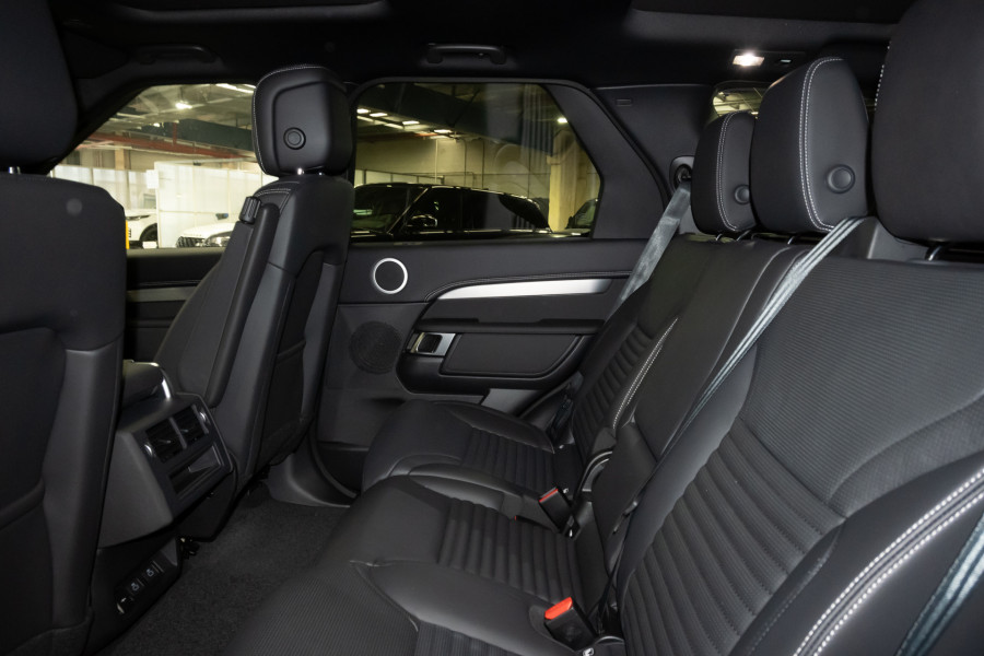 2026 Land Rover Discovery Series 5 D350 Dynamic SE SUV