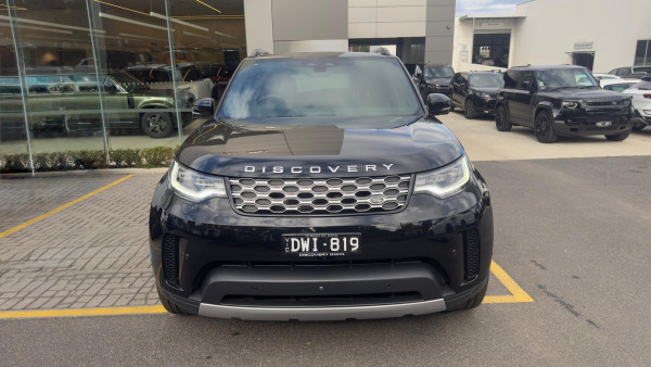 2025 Land Rover Discovery Series 5 D350 S SUV image 2