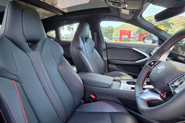 2025 MG MG7  Essence Sedan Image 15