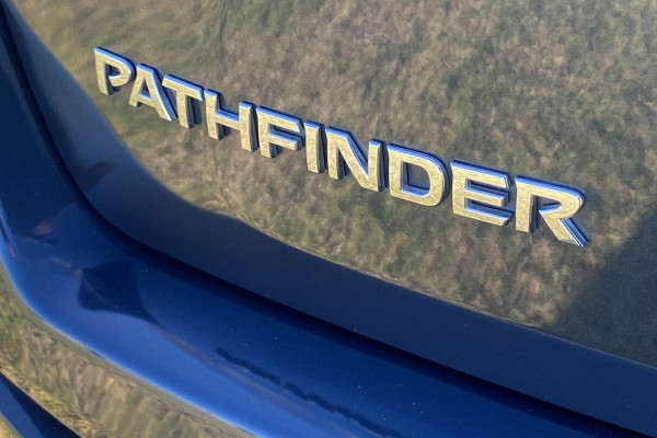 2016 Nissan Pathfinder R52 MY16 ST X-tronic 4WD Wagon Image 5
