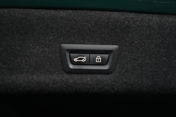 2022 BMW M3 Sedan Image 32