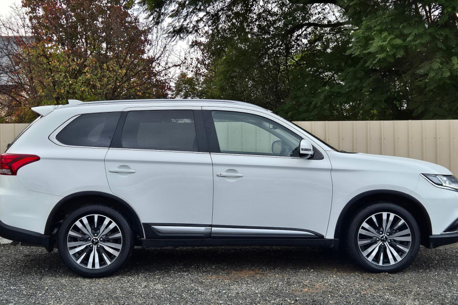 2020 MY21 Mitsubishi Outlander ZL LS SUV Image 7