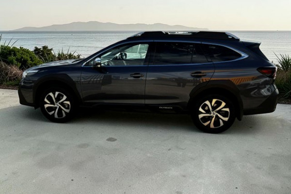 2022 Subaru Outback 6GEN AWD Touring SUV Image 7