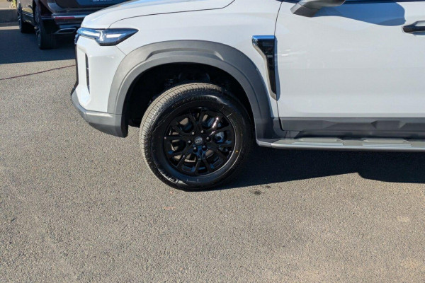 2025 LDV D90 SV9A Executive SUV Image 5