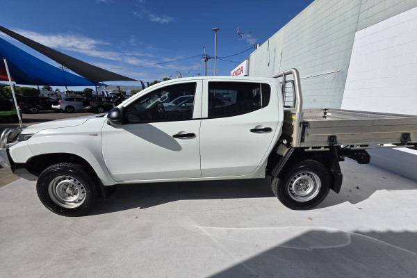 2021 MY22 Mitsubishi Triton MR GLX Ute
