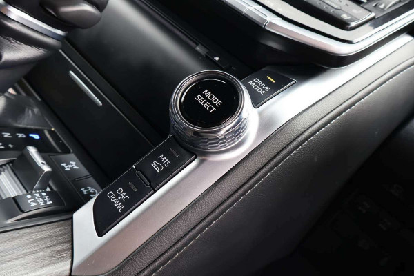 2022 Toyota LandCruiser FJA300R GR Sport SUV Image 17