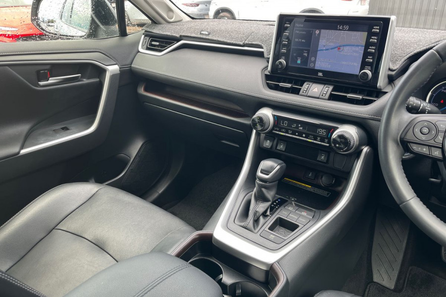 2019 Toyota RAV4 ASA44R Cruiser SUV Image 17
