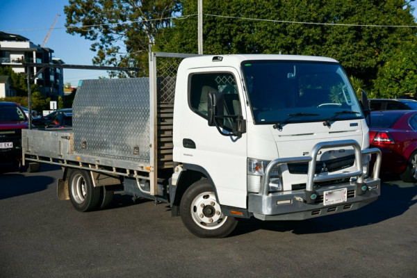 2014 Fuso Canter 515 Cab chassis