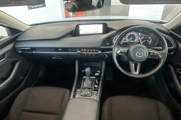 2025 Mazda 3 BP Series G20 Pure Hatch Image 12