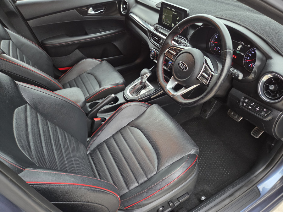 2019 MY20 Kia Cerato BD GT Hatch Image 9