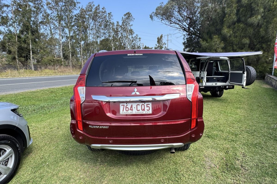 2017 Mitsubishi Pajero Sport QE Exceed SUV Image 21