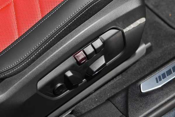 2025 BMW 1 Series F70 120 M Sport Hatch image 14