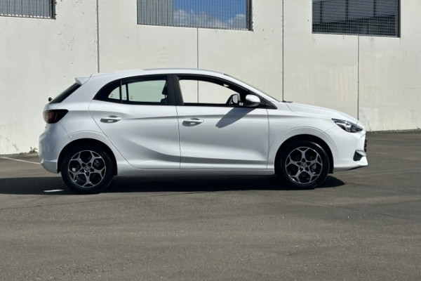 2025 MG MG3 ZP22 Excite Hatch Image 2