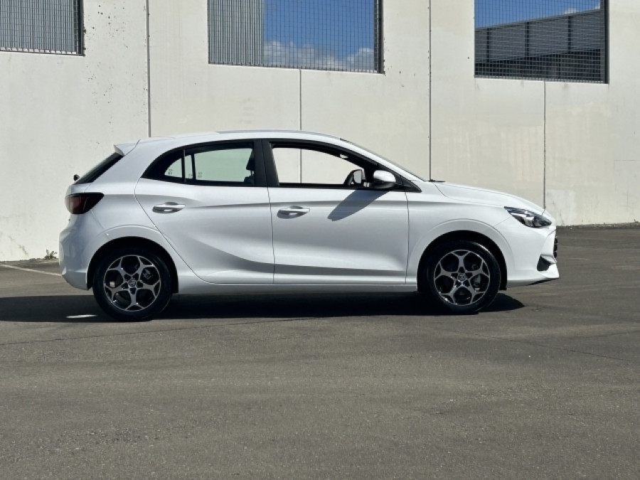 2025 MG MG3 ZP22 Excite Hatch Image 2