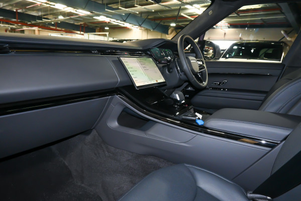 2025 Land Rover Range Rover Sport L461 D350 Autobiography SUV image 8