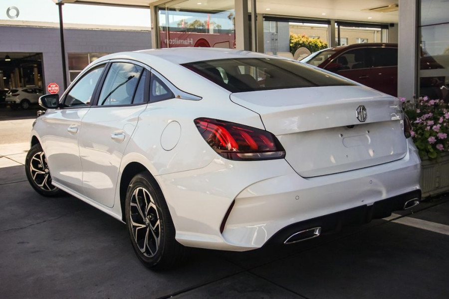 2023 MG MG5 AP32 Vibe Sedan Image 4