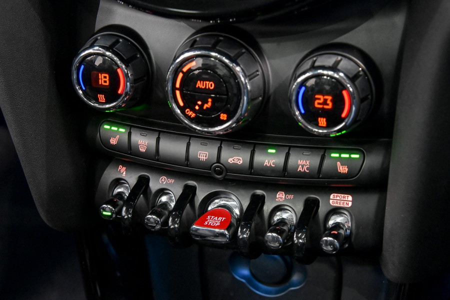 2022 MINI Cooper F55 LCI-2 C Classic Hatch