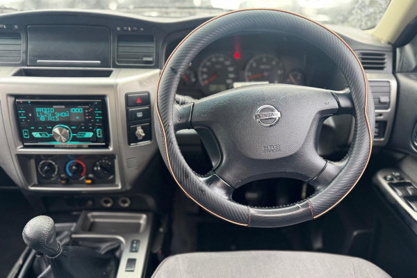 2006 Nissan Patrol GU IV ST SUV Image 17