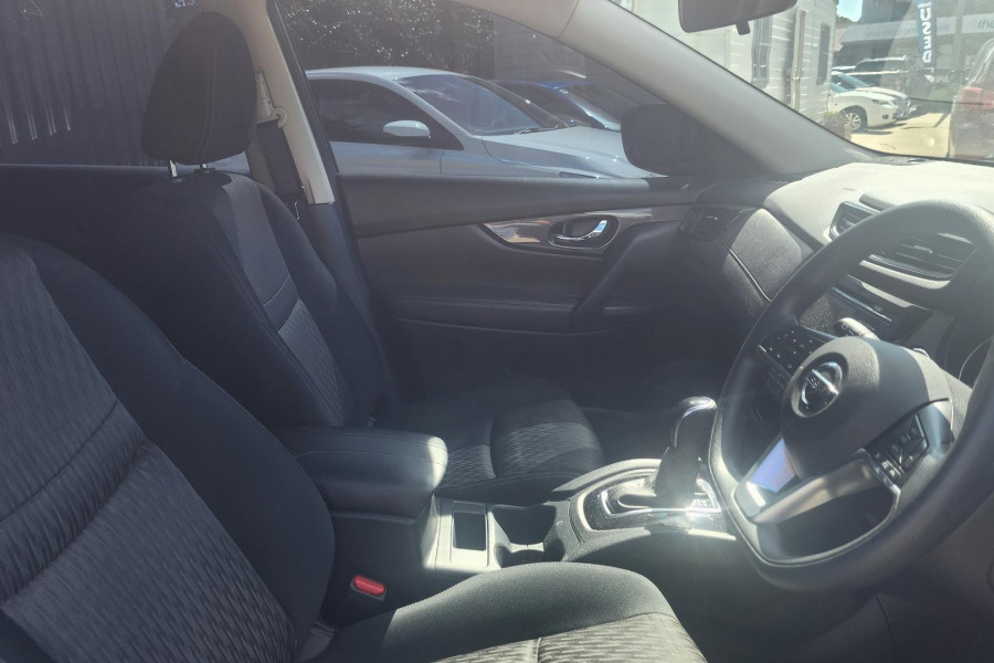 2019 Nissan X-Trail T32 Series II ST-L SUV Image 10