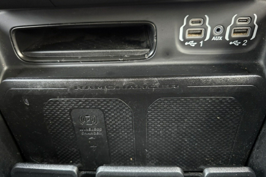 2022 Ram 1500 DT Laramie Ute Image 17