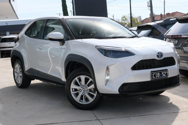 2023 Toyota Yaris Cross MXPB10R GX SUV